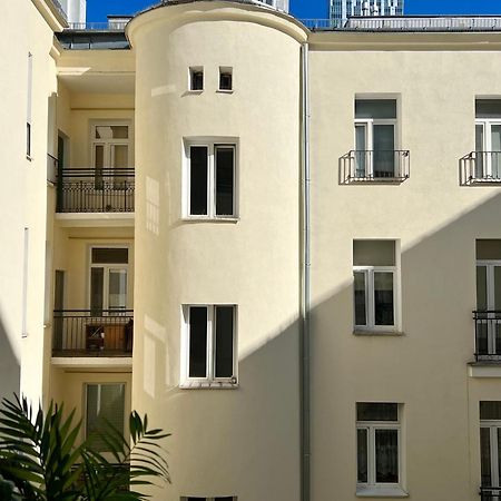 Sienna Apartment Варшава Экстерьер фото